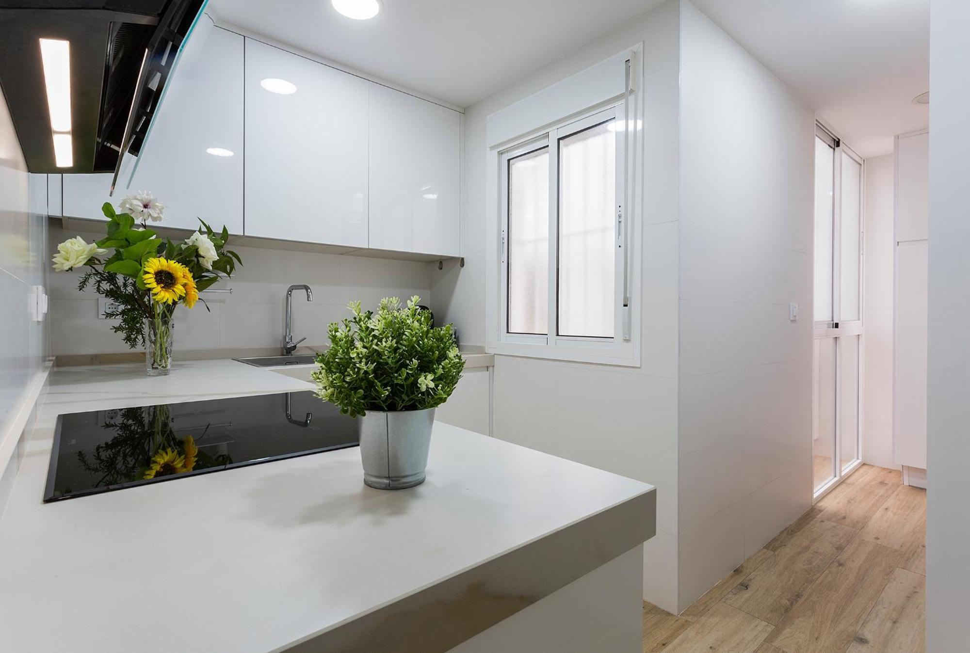Centro Virgen Guia 3 Rooms Севилья Экстерьер фото